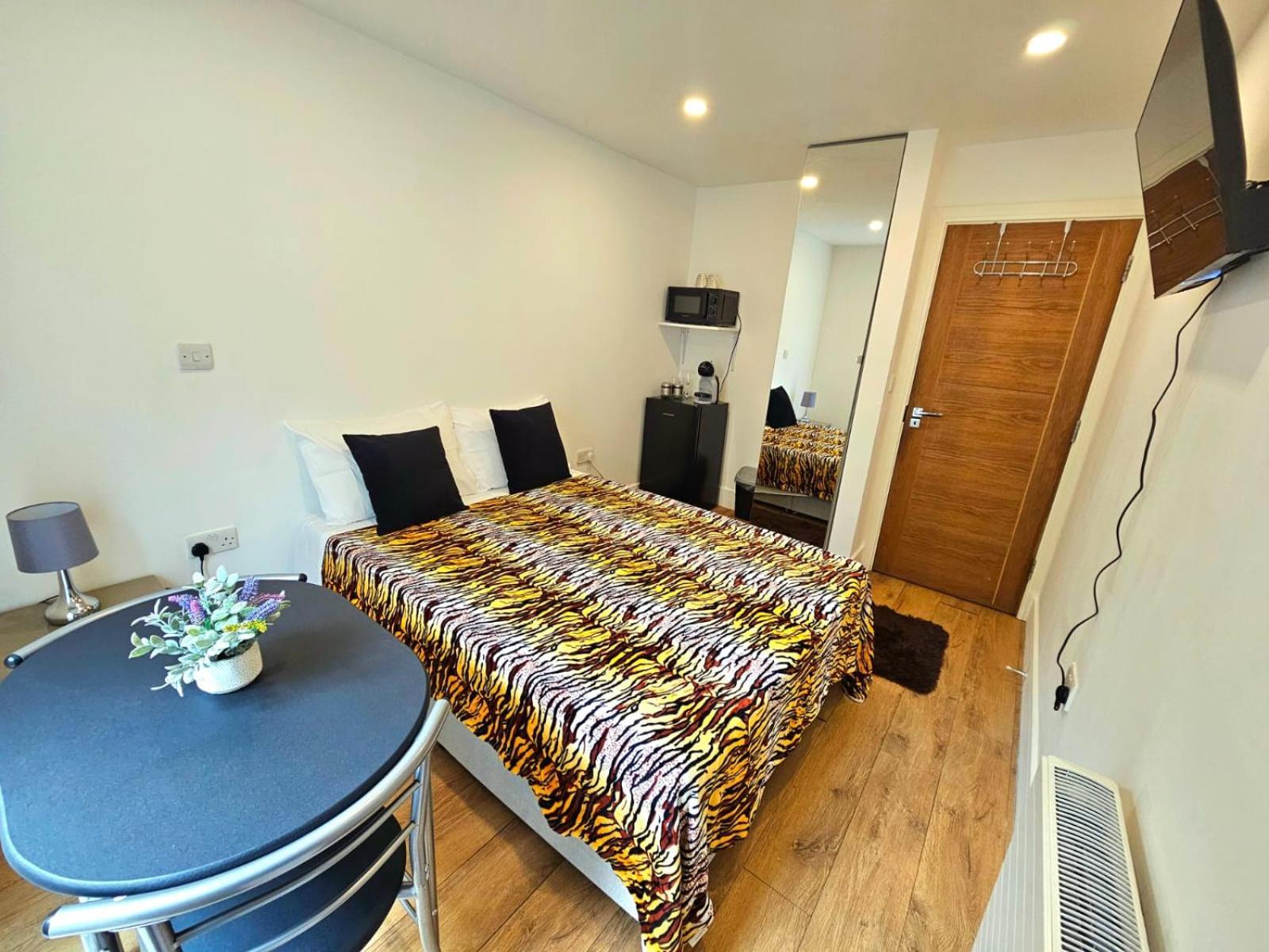 Oliver Double Room London Exterior foto